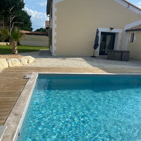 Maisons 8 Personnes Paizay-le-Chapt